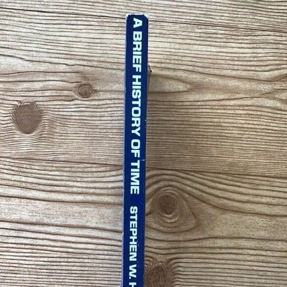 A Brief History Of Time Stephen Hawking - Picture 3 of 4